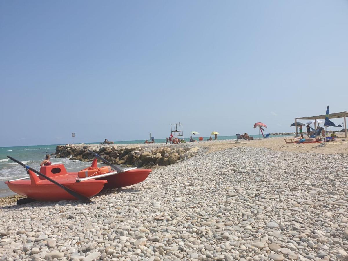 Club Del Sole Roseto Degli Abruzzi Easy Camping Village Экстерьер фото
