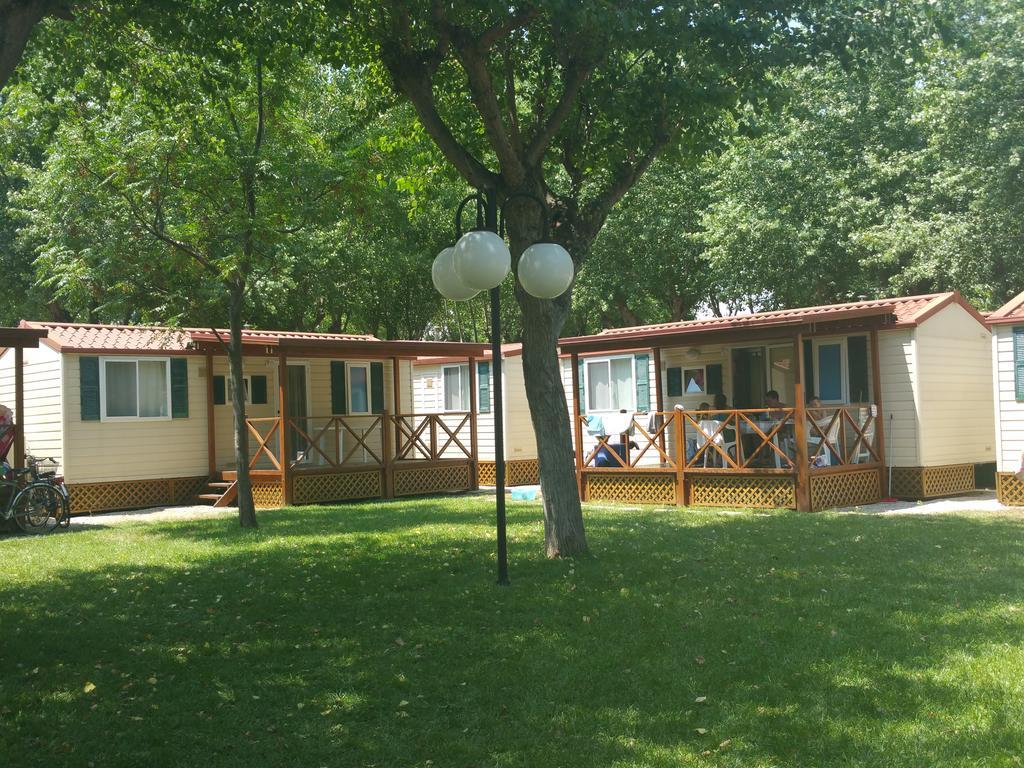 Club Del Sole Roseto Degli Abruzzi Easy Camping Village Экстерьер фото